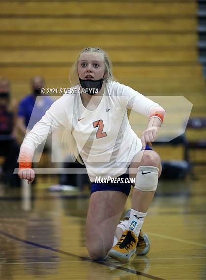 Thumbnail 2 in Cherokee Trail vs Legend (CHSAA 5A Regional Playoff) photogallery.