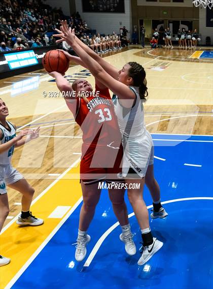 Thumbnail 3 in Farmington vs. Springville (UHSAA 5A Final) photogallery.