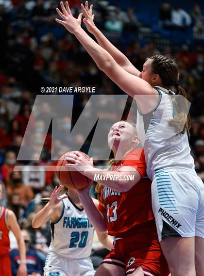 Thumbnail 1 in Farmington vs. Springville (UHSAA 5A Final) photogallery.