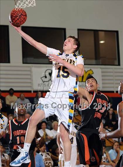 Thumbnail 2 in Foothill vs. Center (CIF SJS D3 Playoffs) photogallery.