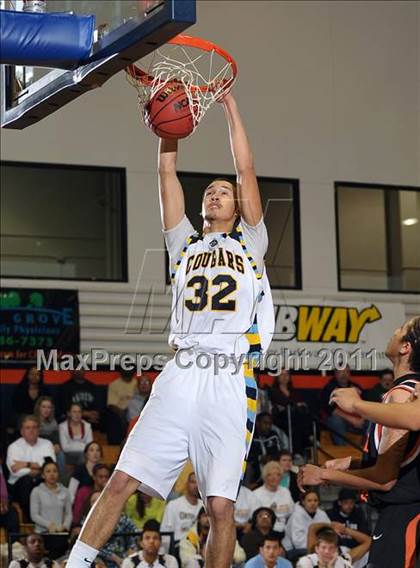 Thumbnail 2 in Foothill vs. Center (CIF SJS D3 Playoffs) photogallery.