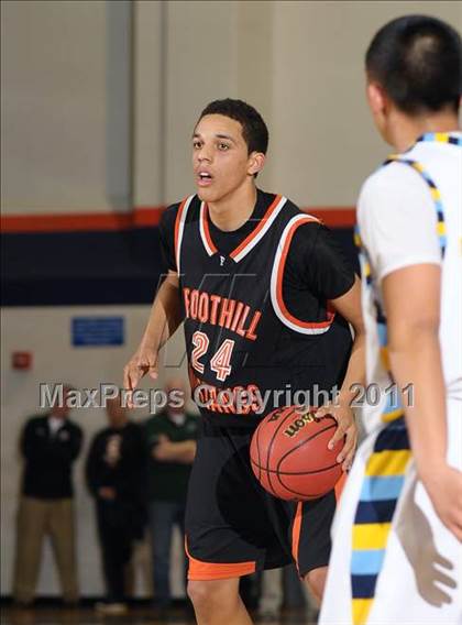 Thumbnail 1 in Foothill vs. Center (CIF SJS D3 Playoffs) photogallery.