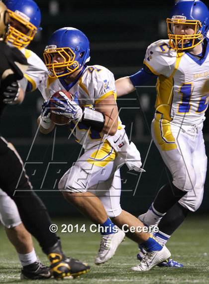 Thumbnail 3 in Greece Athena vs. Irondequoit (Section 5 Class A Final) photogallery.