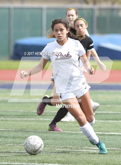 Thumbnail 3 in South vs. Claremont (CIF SS D3 Final) photogallery.
