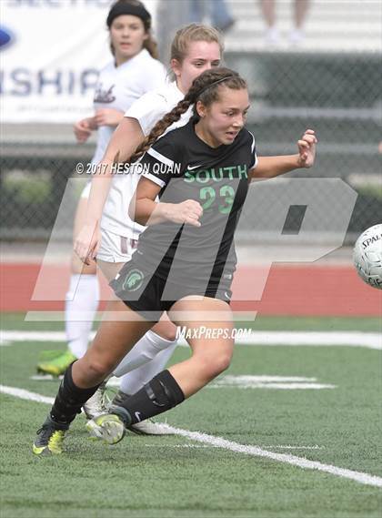 Thumbnail 3 in South vs. Claremont (CIF SS D3 Final) photogallery.