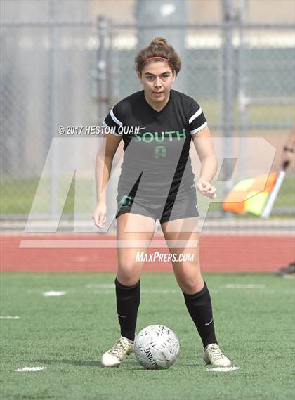 Thumbnail 1 in South vs. Claremont (CIF SS D3 Final) photogallery.