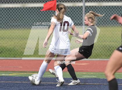 Thumbnail 1 in South vs. Claremont (CIF SS D3 Final) photogallery.