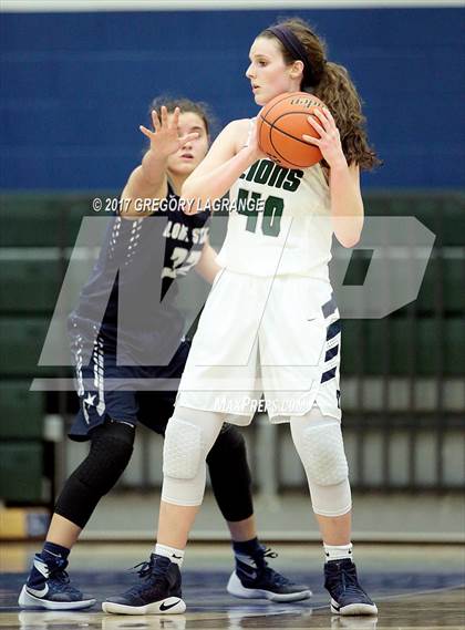 Thumbnail 2 in Lone Star vs Reedy photogallery.