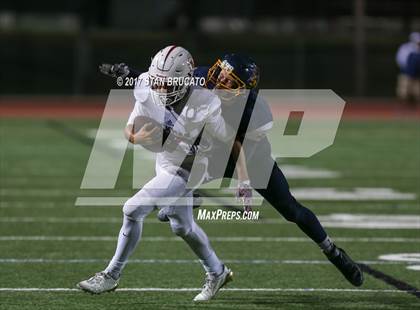 Thumbnail 3 in Beckman Patriots vs Crean Lutheran Saints photogallery.