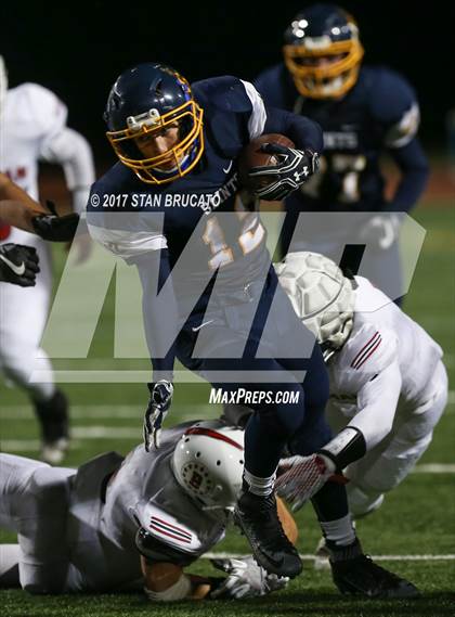 Thumbnail 2 in Beckman Patriots vs Crean Lutheran Saints photogallery.