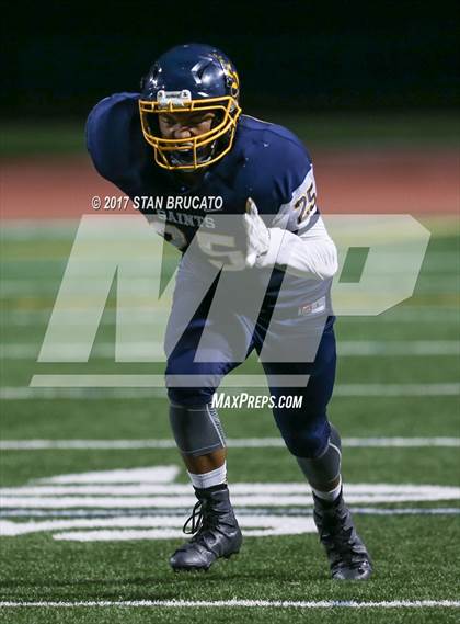 Thumbnail 3 in Beckman Patriots vs Crean Lutheran Saints photogallery.