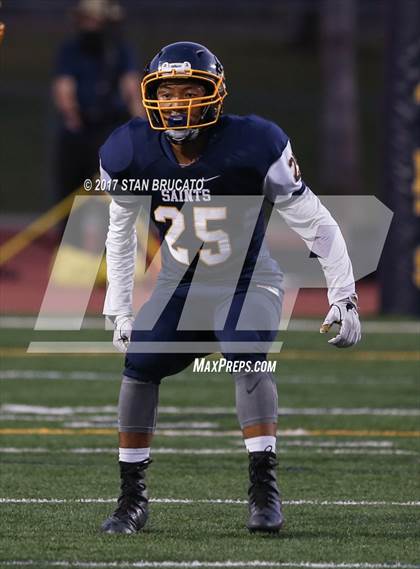 Thumbnail 2 in Beckman Patriots vs Crean Lutheran Saints photogallery.