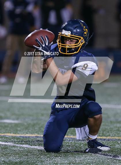 Thumbnail 2 in Beckman Patriots vs Crean Lutheran Saints photogallery.