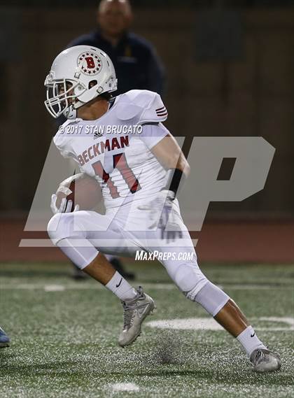 Thumbnail 2 in Beckman Patriots vs Crean Lutheran Saints photogallery.