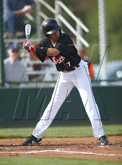 Thumbnail 2 in Elk Grove vs. Excel Academy (Boras Classic - North Bracket) photogallery.