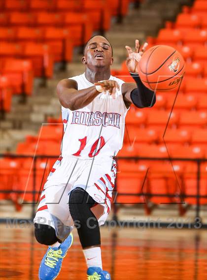 Thumbnail 1 in Hirschi vs. John Paul II (DFW Basketball Challenge) photogallery.