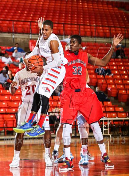 Thumbnail 1 in Hirschi vs. John Paul II (DFW Basketball Challenge) photogallery.