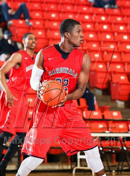 Thumbnail 1 in Hirschi vs. John Paul II (DFW Basketball Challenge) photogallery.