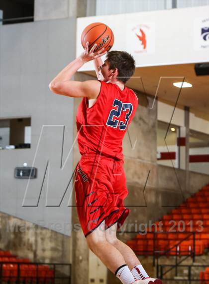 Thumbnail 2 in Hirschi vs. John Paul II (DFW Basketball Challenge) photogallery.