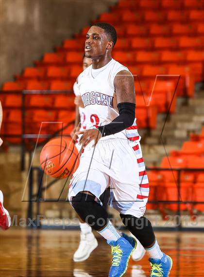 Thumbnail 1 in Hirschi vs. John Paul II (DFW Basketball Challenge) photogallery.