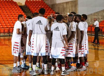 Thumbnail 3 in Hirschi vs. John Paul II (DFW Basketball Challenge) photogallery.