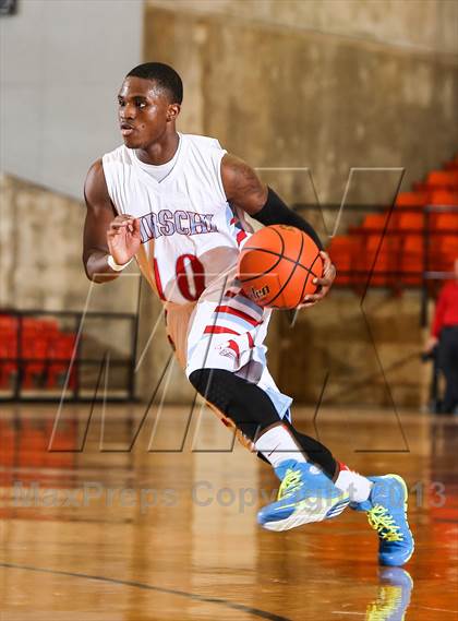 Thumbnail 3 in Hirschi vs. John Paul II (DFW Basketball Challenge) photogallery.