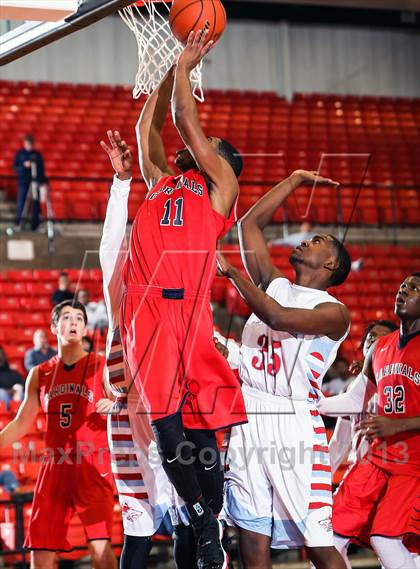 Thumbnail 3 in Hirschi vs. John Paul II (DFW Basketball Challenge) photogallery.