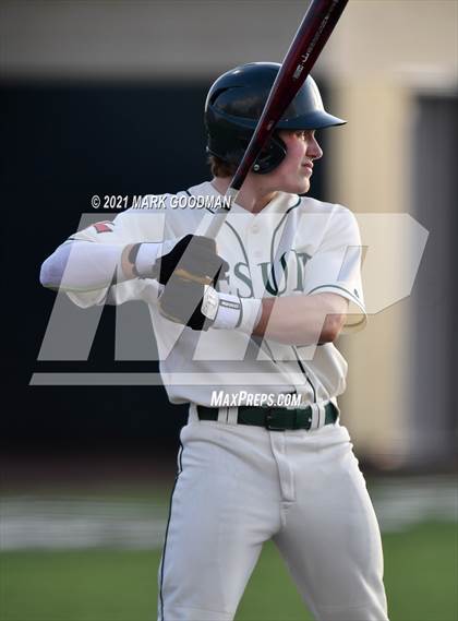 Thumbnail 3 in Tompkins vs Strake Jesuit (UIL 6A Regional Semifinal Playoff)  photogallery.