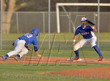 Thumbnail 2 in Osceola vs. King (FHSAA 6A Playoffs)  photogallery.