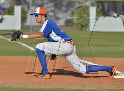 Thumbnail 3 in Osceola vs. King (FHSAA 6A Playoffs)  photogallery.