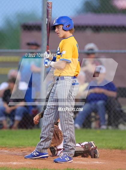 Thumbnail 2 in Brock @ Millsap photogallery.