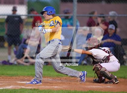 Thumbnail 2 in Brock @ Millsap photogallery.