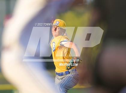 Thumbnail 3 in Brock @ Millsap photogallery.