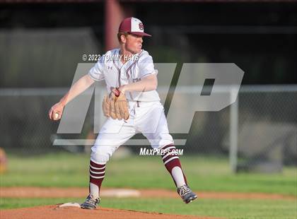 Thumbnail 2 in Brock @ Millsap photogallery.