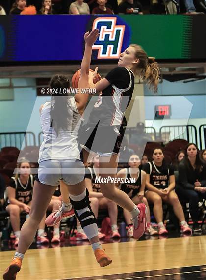 Thumbnail 2 in Croton-Harmon vs Putnam Vally (Section 1 Class B Semifinal) photogallery.