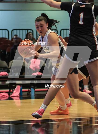 Thumbnail 3 in Croton-Harmon vs Putnam Vally (Section 1 Class B Semifinal) photogallery.
