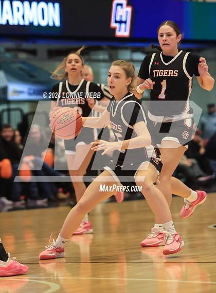 Thumbnail 3 in Croton-Harmon vs Putnam Vally (Section 1 Class B Semifinal) photogallery.
