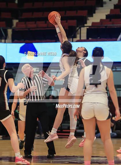 Thumbnail 2 in Croton-Harmon vs Putnam Vally (Section 1 Class B Semifinal) photogallery.