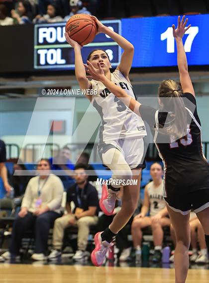 Thumbnail 1 in Croton-Harmon vs Putnam Vally (Section 1 Class B Semifinal) photogallery.