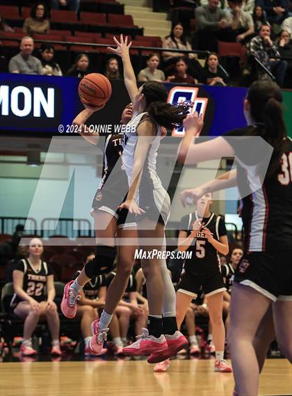 Thumbnail 3 in Croton-Harmon vs Putnam Vally (Section 1 Class B Semifinal) photogallery.