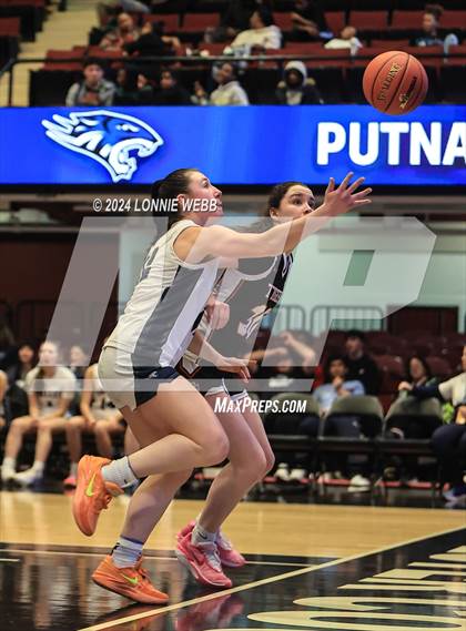 Thumbnail 3 in Croton-Harmon vs Putnam Vally (Section 1 Class B Semifinal) photogallery.