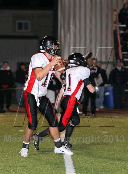 Thumbnail 3 in Brockway vs Clarion Area (PIAA District 9 Class A Semifinal) photogallery.