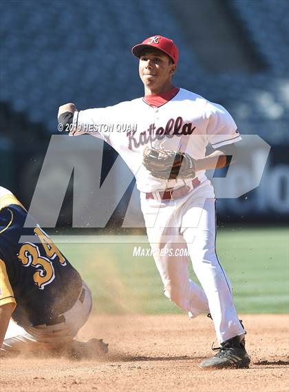 Thumbnail 3 in Anaheim vs. Katella photogallery.