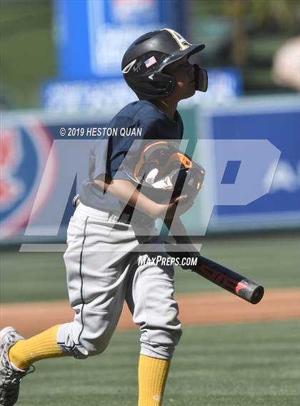 Thumbnail 3 in Anaheim vs. Katella photogallery.