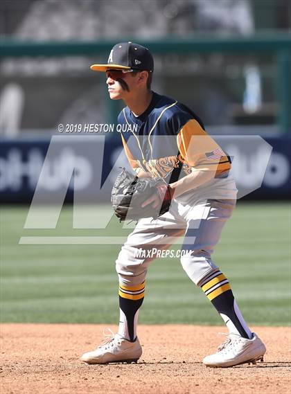 Thumbnail 3 in Anaheim vs. Katella photogallery.
