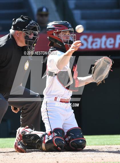 Thumbnail 1 in Anaheim vs. Katella photogallery.