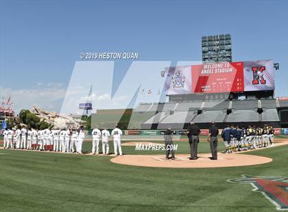 Thumbnail 3 in Anaheim vs. Katella photogallery.