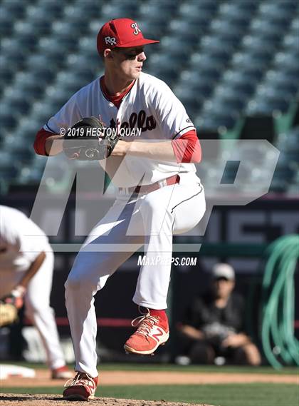 Thumbnail 3 in Anaheim vs. Katella photogallery.