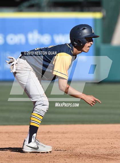 Thumbnail 3 in Anaheim vs. Katella photogallery.