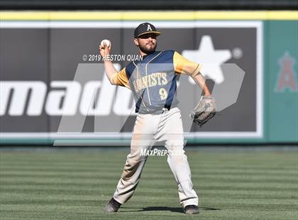 Thumbnail 1 in Anaheim vs. Katella photogallery.